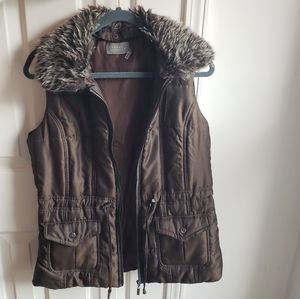 Casual Identity chocolate brown vest, M